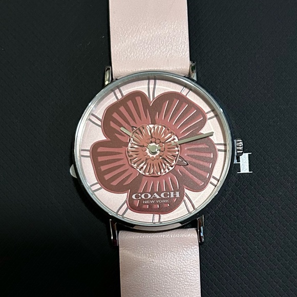 Coach Perry Watch With 36mm Flower Face Pink Leather Band - Picture 2 of 6